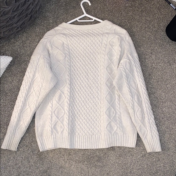 Aritzia - Sunday Best Peggy Cardigan in Cream - Picture 11 of 11